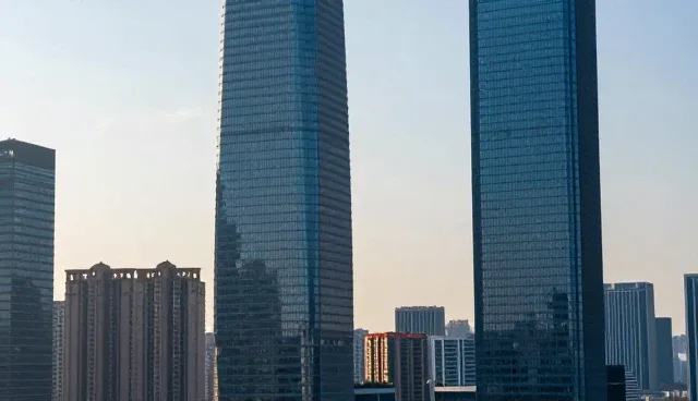 信息化建设：内容策略对系统性能的影响分析